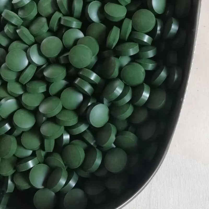 Spirulina Tablet Organic - เม็ดสาหร่ายสไปรูลิน่าบริสุทธิ์สูง 100-3000 ชิ้น สาหร่ายสไปรัลเสริมสารอาหาร อาหารสัตว์เลี้ยงที่นิยม อาหารปลา